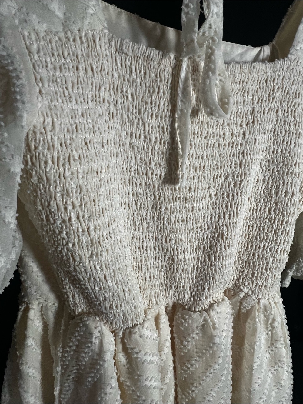 Cream Ladies Medium Summer Textured Puff-Sleeve Midi Dress - Picture 4 of 7